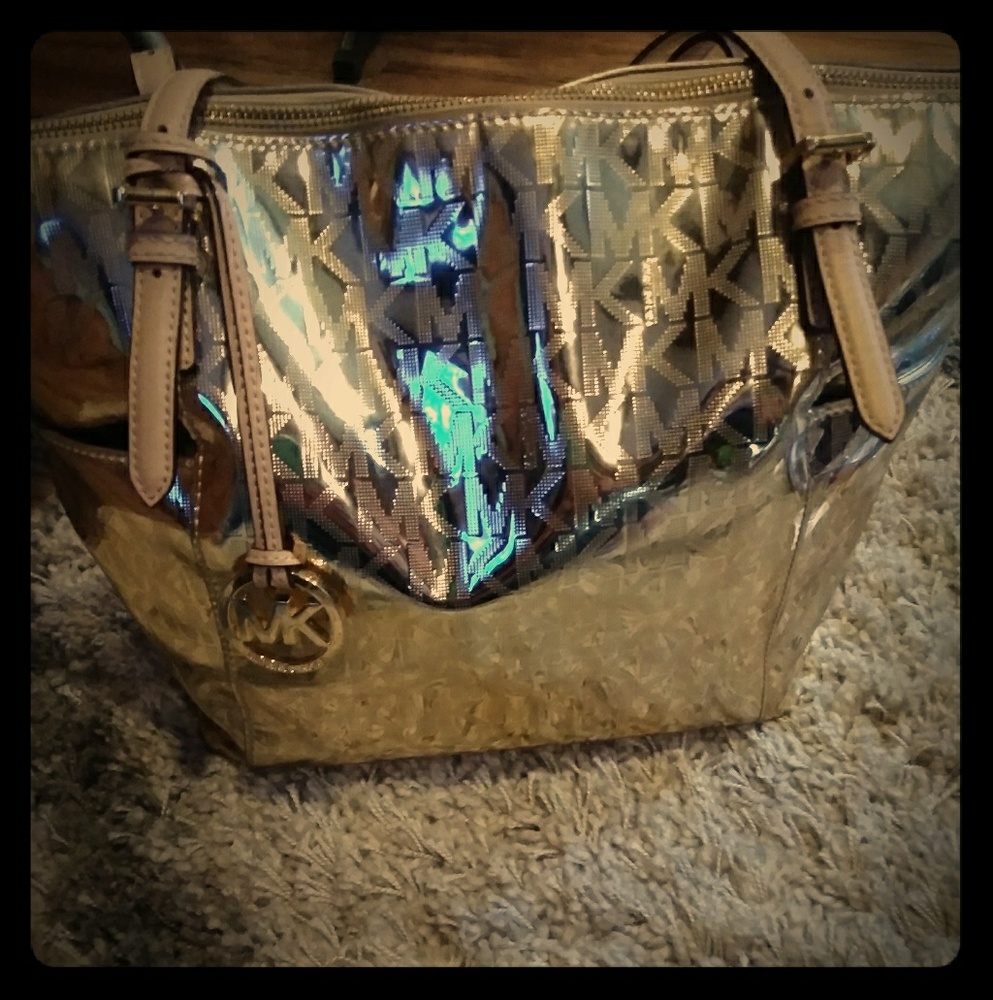 Michael kors purse